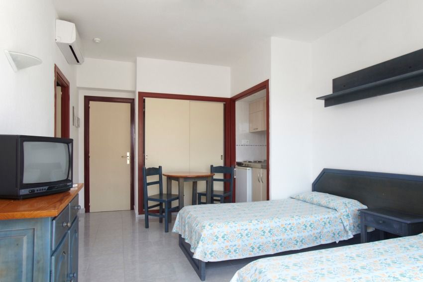 Excelsior Estudios & Apartamentos Sant Antoni de Portmany Extérieur photo